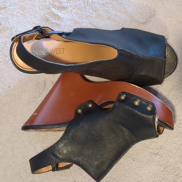Nine West booties - Picture 2 of 6